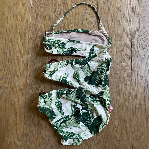 Cult Gaia Adriana Degreas Tropical One-Shoulder Swimsuit - Picture 11 of 14